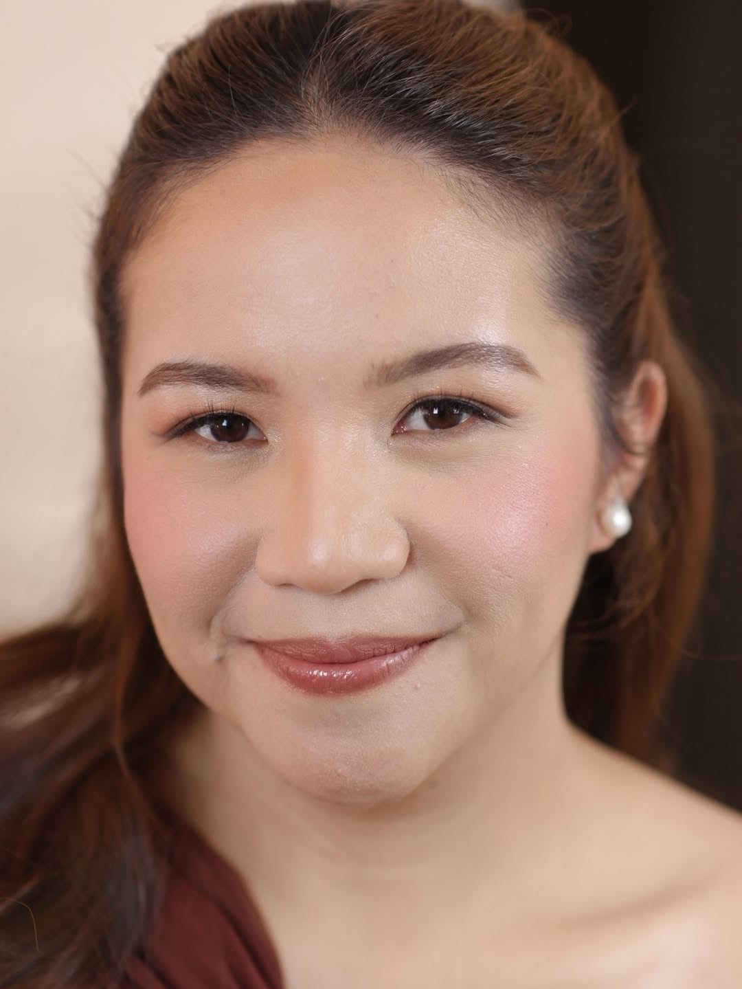 Soft glam makeup look